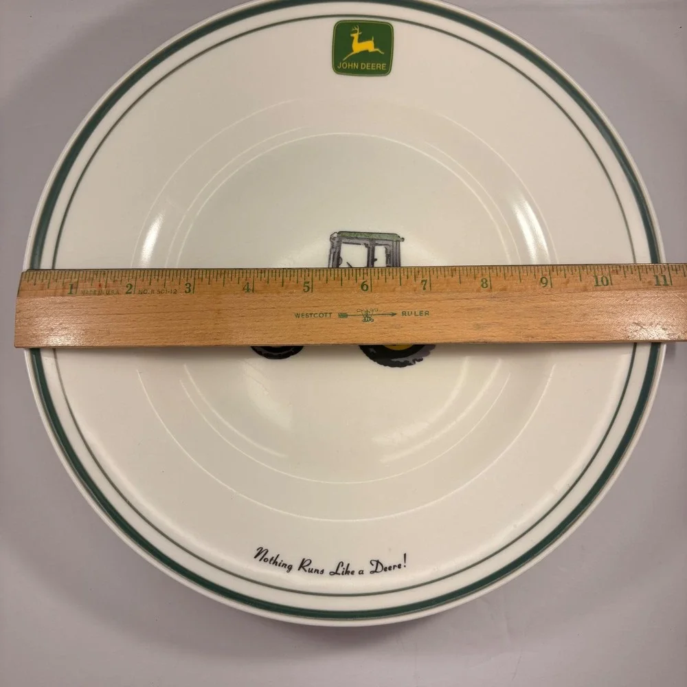 John Deere Gibson Dinner Plate Nothing Runs Like a Deere Tractor 11 Inch